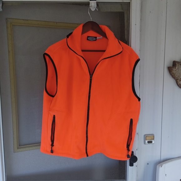 WFS hunters orange vest. Box 14 - Picture 3 of 4